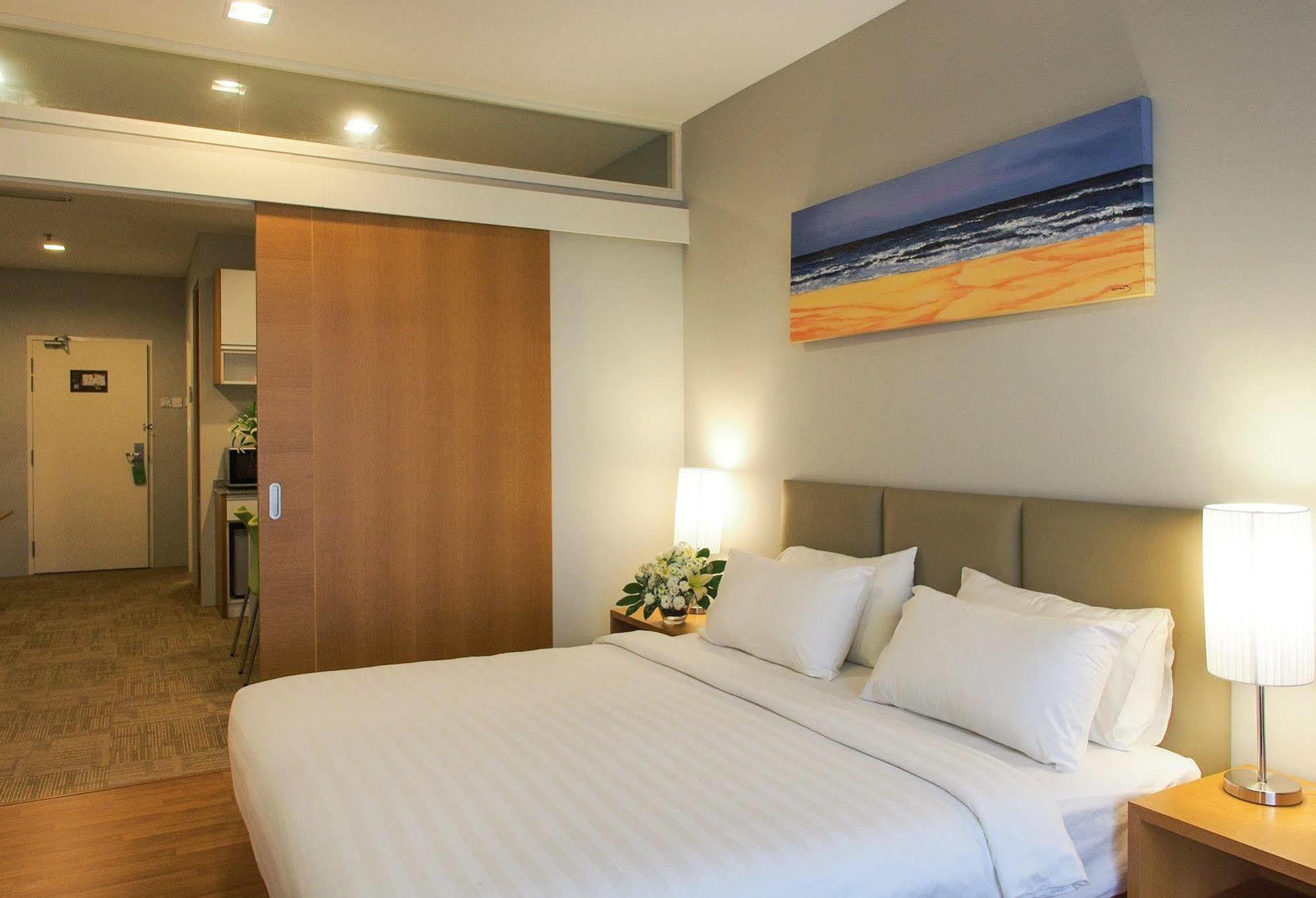 Hotel Primera Suite Cyberjaya Ngoại thất bức ảnh